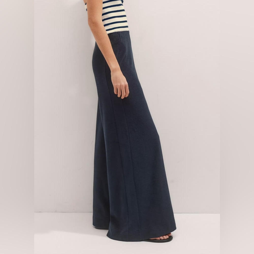 ME+EM NAVY Velvet Crop Top and Wide-Leg Pants Set - Picture 6 of 15